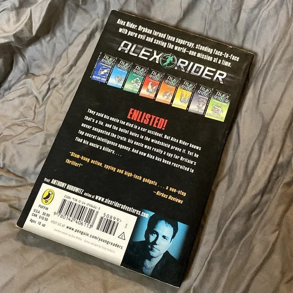 Alex Rider Stormbreaker Book - Picture 4 of 6